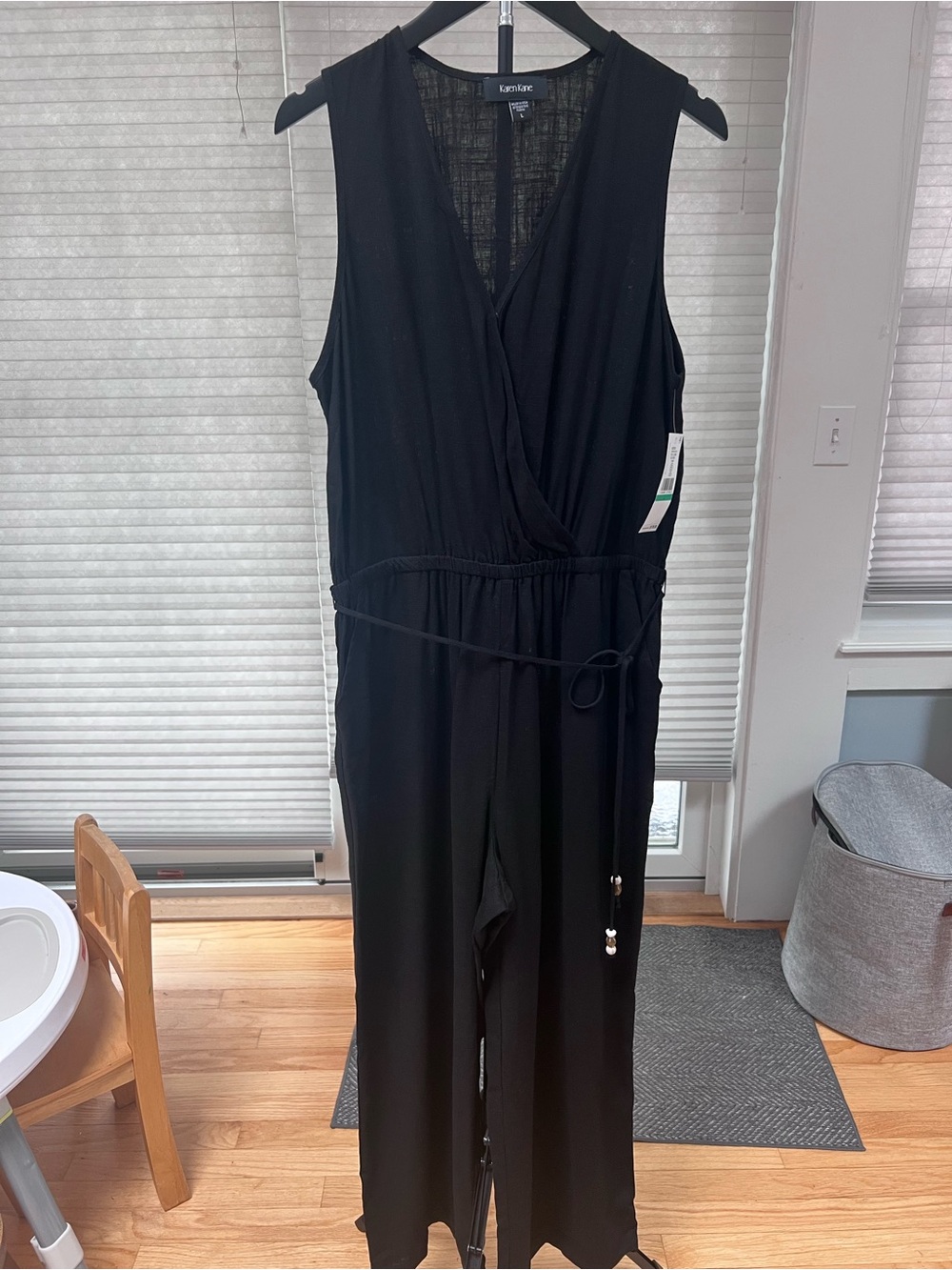 Karen Kane NWT Black Sleeveless Wrap Cropped Jumpsuit Drawstring Waist Large